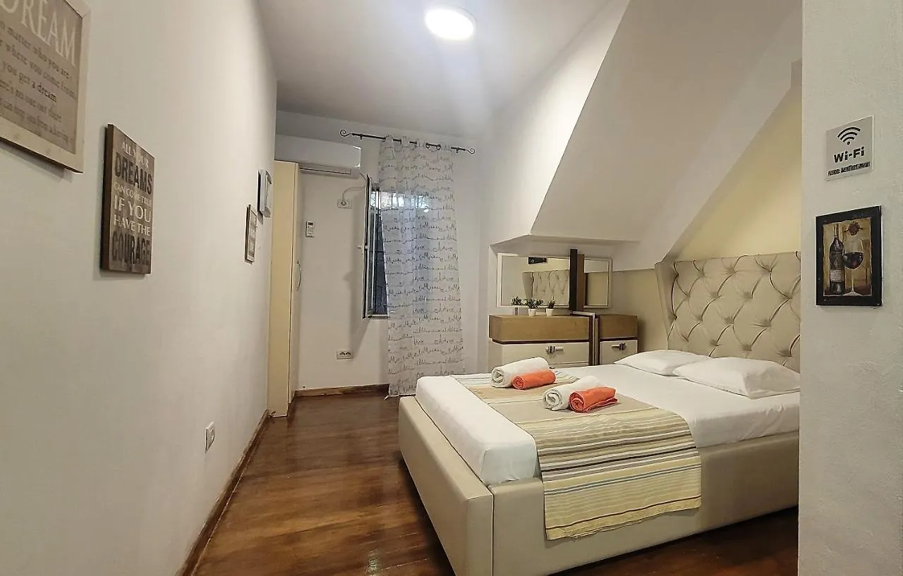 Apartment Studenti Studio'S Tirana